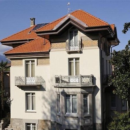 Residence Villa Maurice Stresa Bagian luar foto